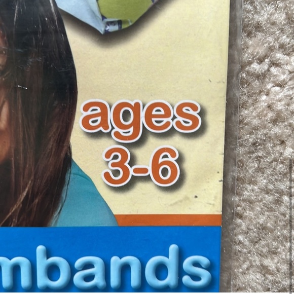 NWT Inflatable arm bands, mermaid theme, ages 3-6 yrs - Picture 5 of 7